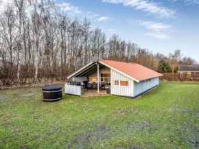 Holiday Home Bjart - 1-5km from the sea by Interhome, Bogø By